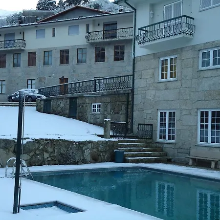 Casa Da Ponte مزرعة للإقامة Alvoco da Serra