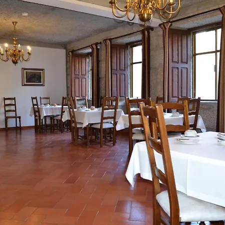 Casa Da Ponte Alvoco da Serra