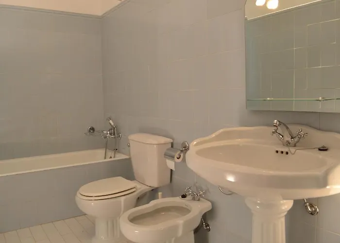 مزرعة للإقامة Casa Da Ponte Alvoco da Serra