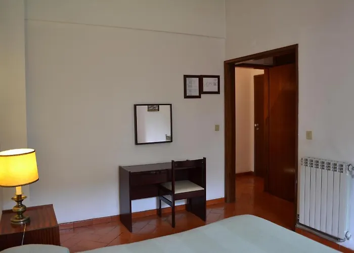 Casa Da Ponte Alojamento de Turismo Rural Alvoco da Serra