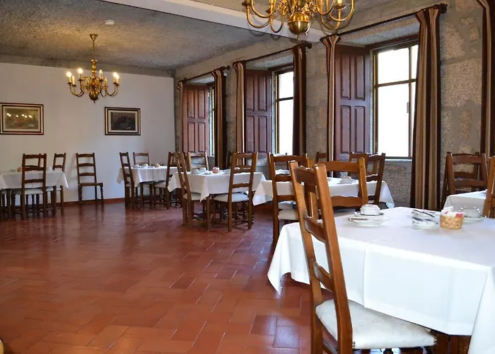 Casa Da Ponte Alvoco da Serra